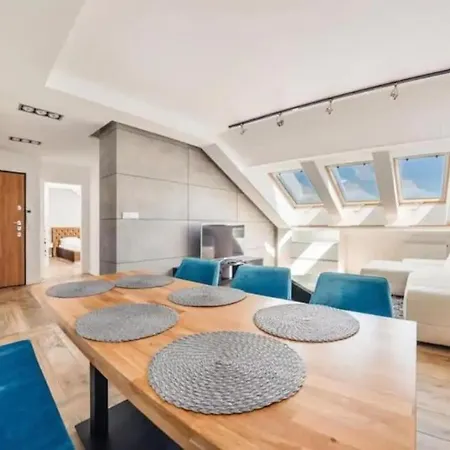 Close-golden - Cozy And Bright - Great Location &swietej Barbary * Gdańsk